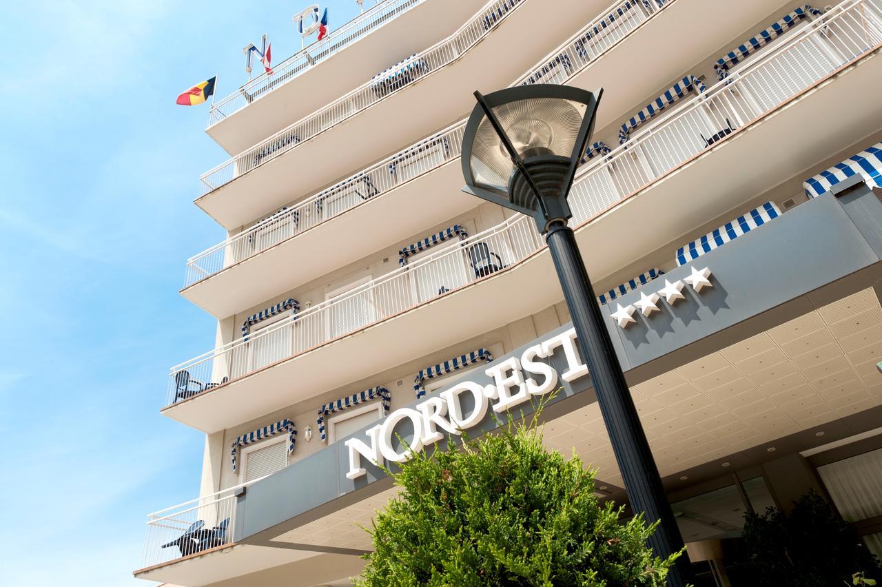 Hotel Nord Est Cattolica Exterior foto